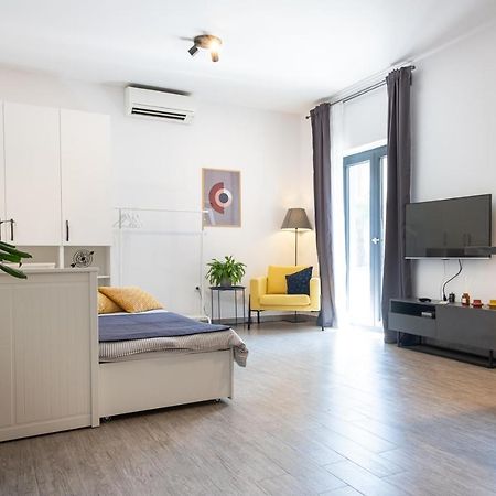 Studio Apartment Les - 4 Min Walk From Amphiteatre 普拉 外观 照片
