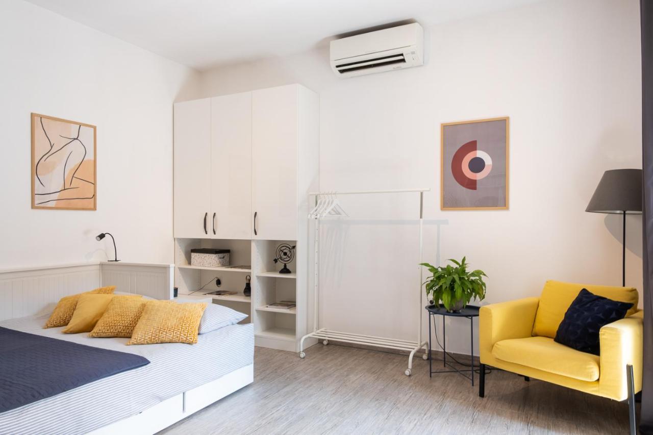Studio Apartment Les - 4 Min Walk From Amphiteatre 普拉 外观 照片