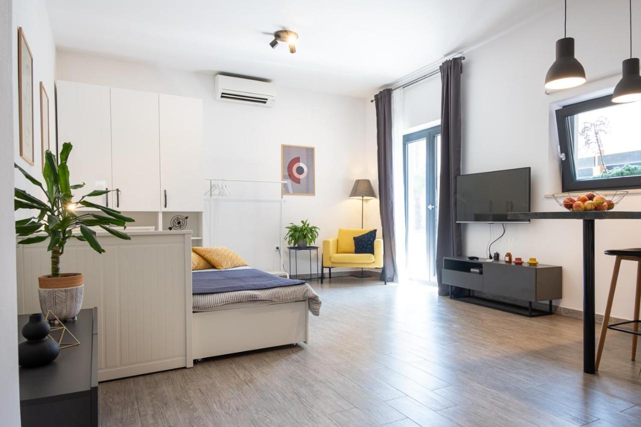 Studio Apartment Les - 4 Min Walk From Amphiteatre 普拉 外观 照片